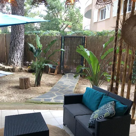 Rez De Jardin *